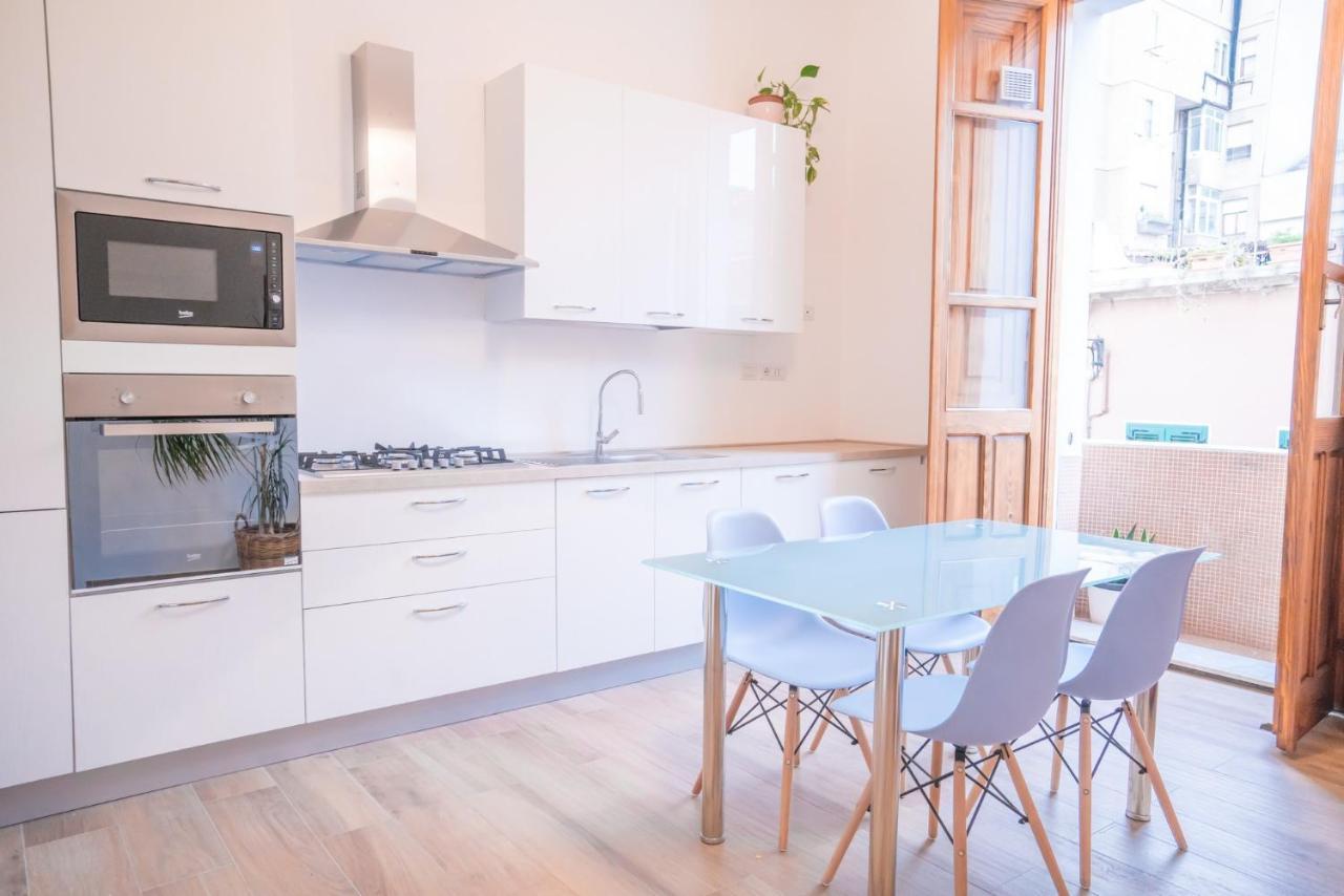 Minimalist Chic A Villanova 3Bdr - 2Bth - Wifi Cagliari Eksteriør billede