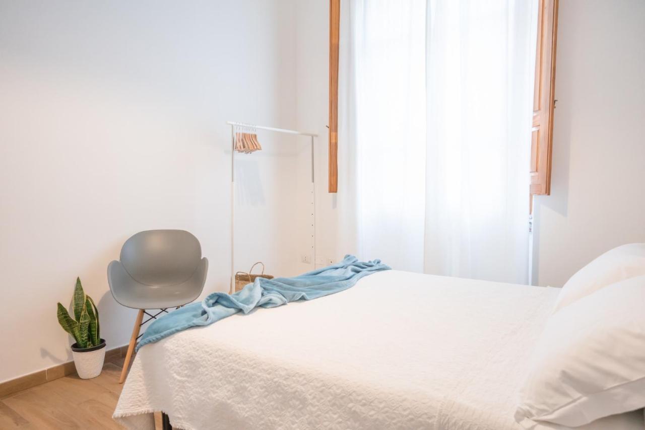 Minimalist Chic A Villanova 3Bdr - 2Bth - Wifi Cagliari Eksteriør billede