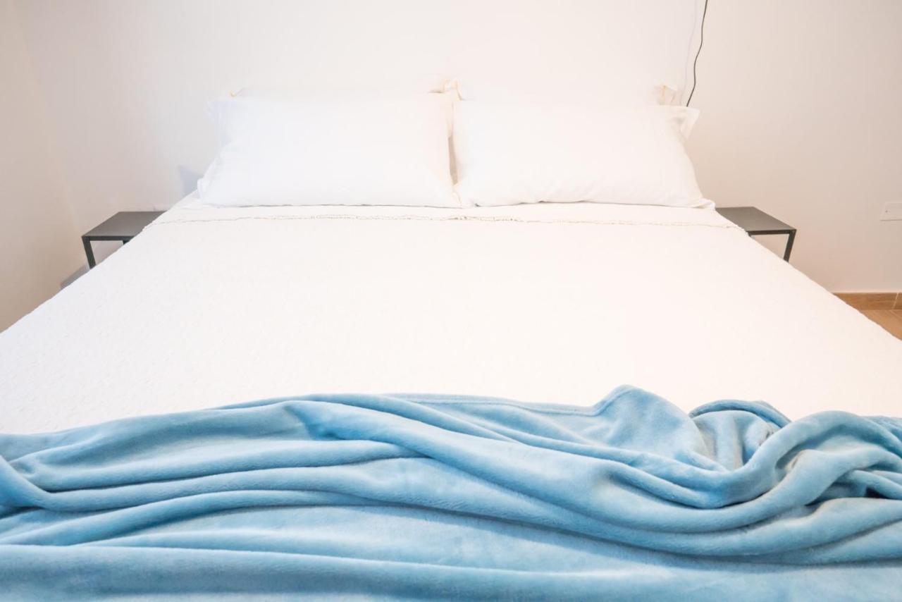 Minimalist Chic A Villanova 3Bdr - 2Bth - Wifi Cagliari Eksteriør billede