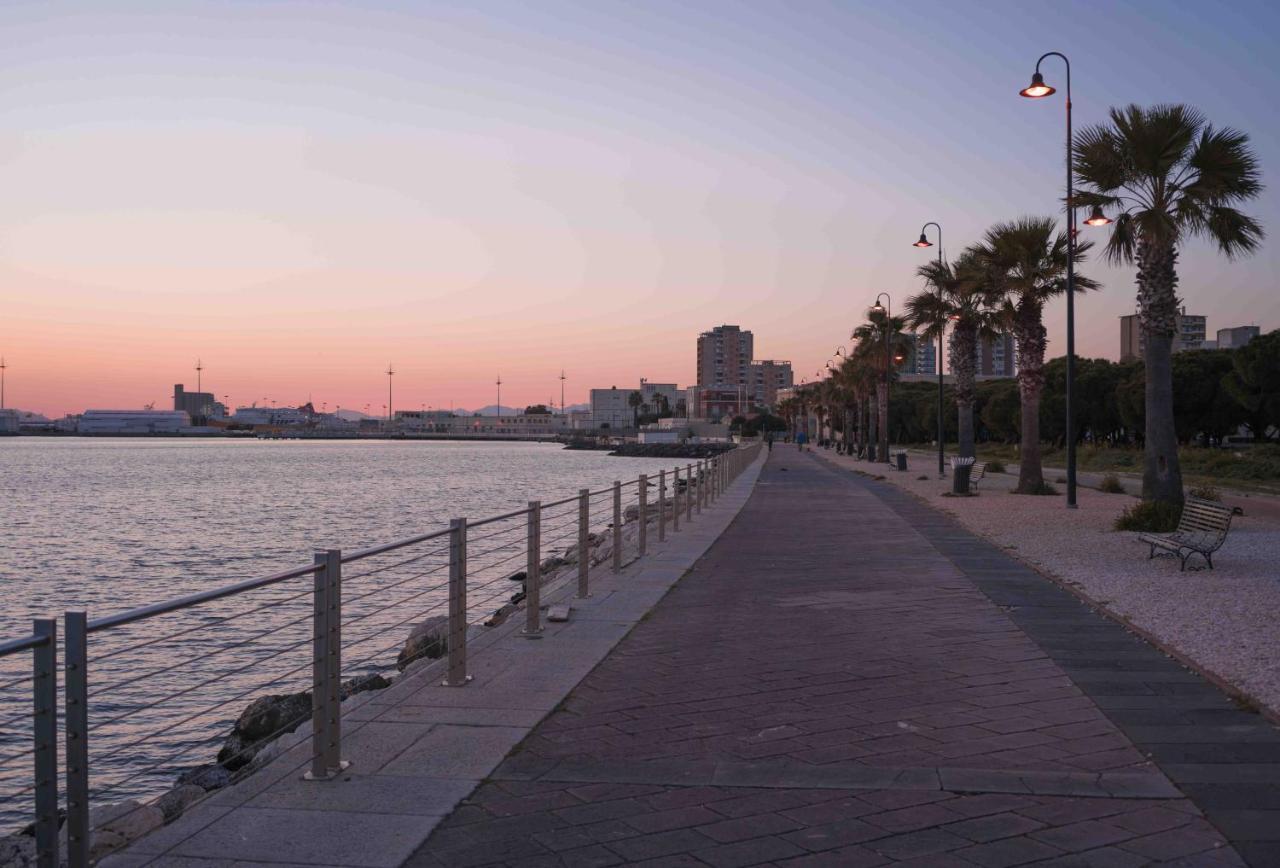 Minimalist Chic A Villanova 3Bdr - 2Bth - Wifi Cagliari Eksteriør billede